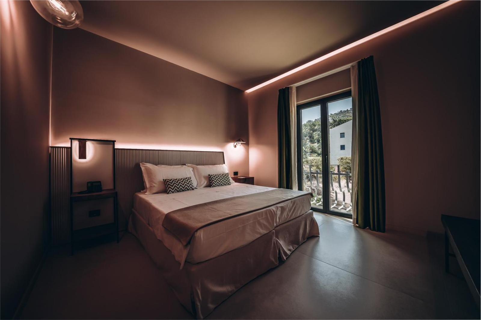 Ananea Tropea Yachting Resort Bagian luar foto