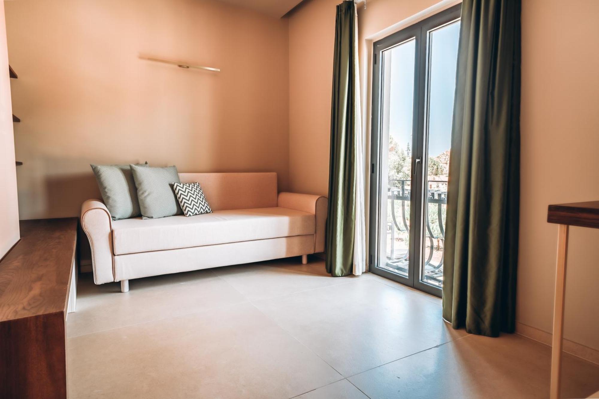 Ananea Tropea Yachting Resort Bagian luar foto